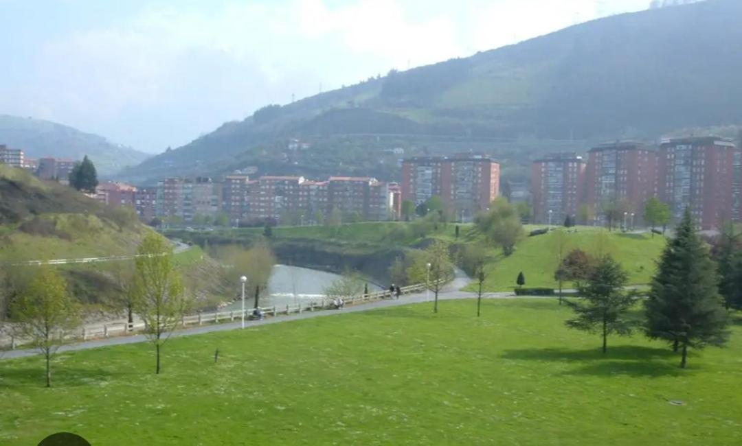 Bonito Apartamento En Zamakola Bilbao Exterior foto